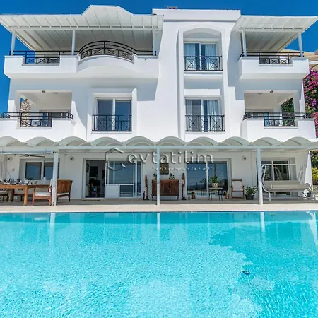 Villa Cubana By Evtatilim فيلة بودروم