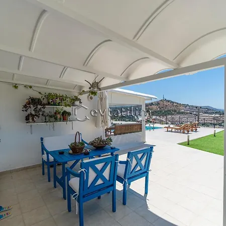 Villa Cubana By Evtatilim Villa *
