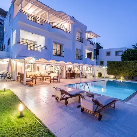 וילה Villa Cubana By Evtatilim בודרום