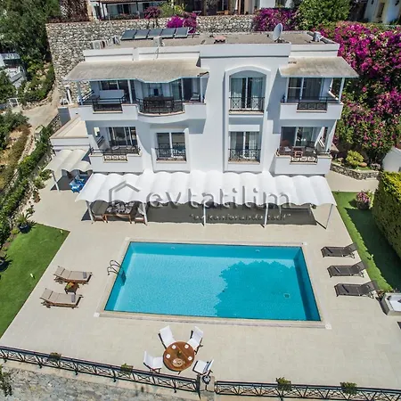 Villa Cubana By Evtatilim * בודרום