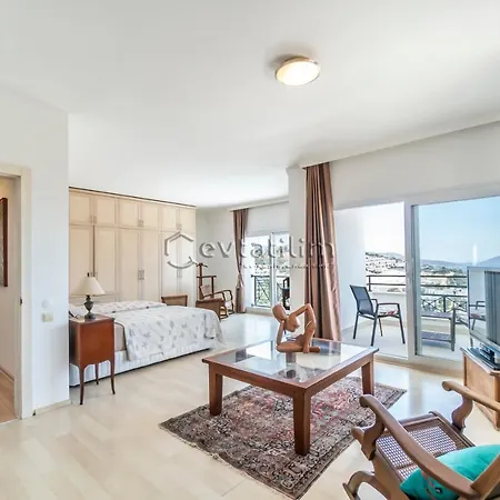 Villa Cubana By Evtatilim וילה